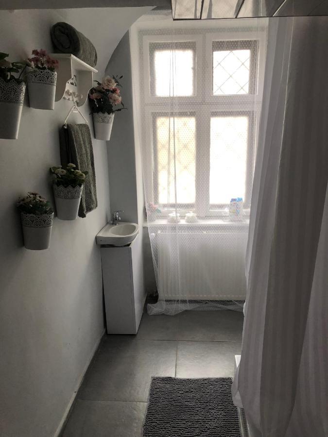 Godot Apartman 미슈콜츠 외부 사진